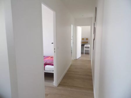 chambre dans colocation centre ville Cannes la Bocca - Photo 2