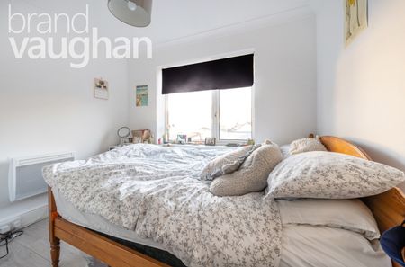 5 bedroom semi-detached house to rent - Photo 5