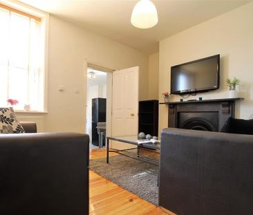 6 bedroom maisonette to rent - Photo 1