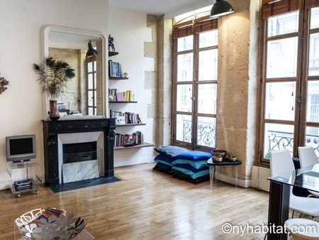 Logement à Paris, Location meublée - Photo 3