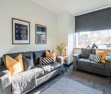 Ecclesburn Street (Room 2), East End Park, Leeds - Photo 2