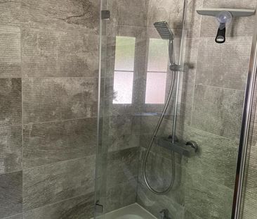 2 bedroom semi-detached house to rent - Photo 6