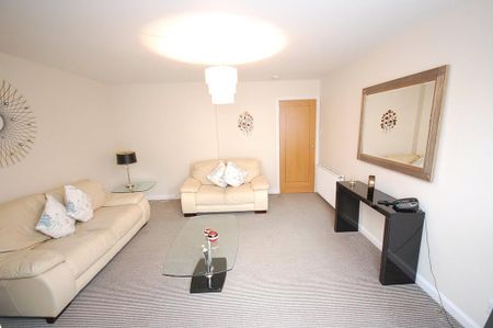 2 bedroom flat to rent - Photo 3