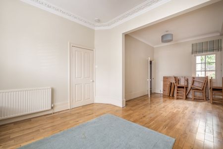 5 bedroom terraced house to rent - Photo 2