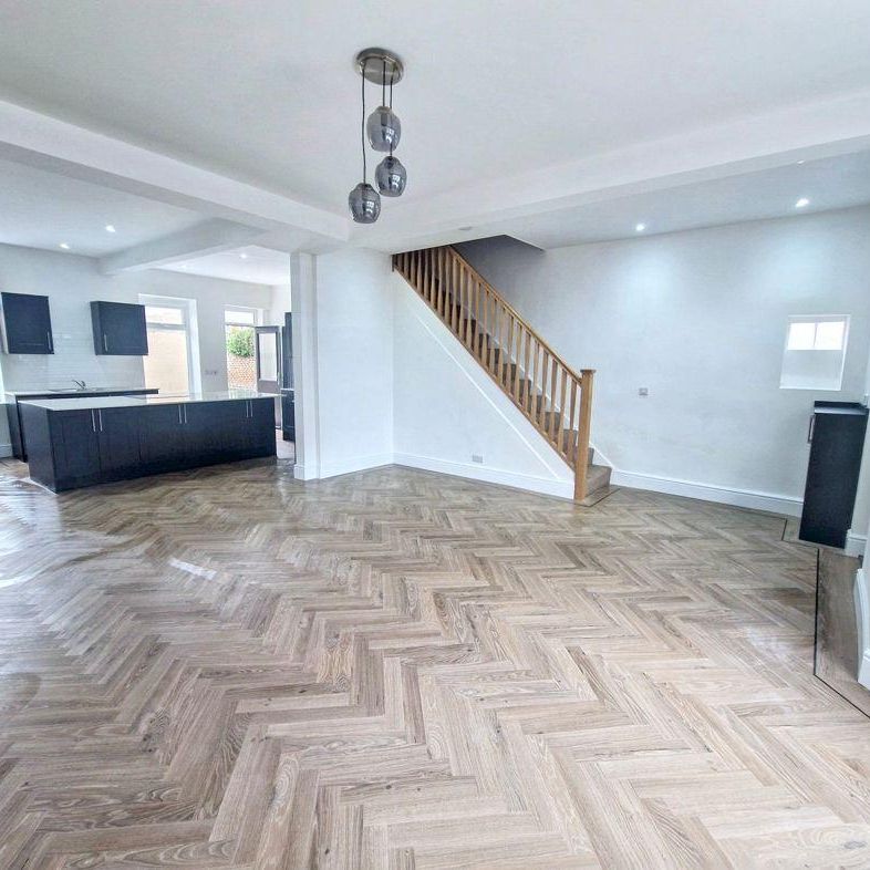 Regent Road, Gosforth, Newcastle upon Tyne, Tyne and Wear, NE3 1ED - Photo 1