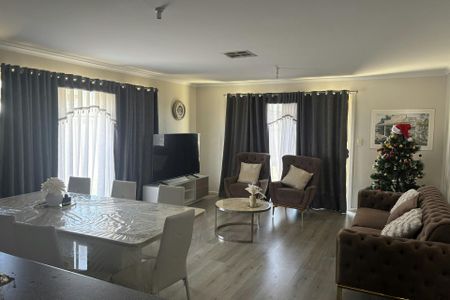 2 Warnes Avenue - Photo 2