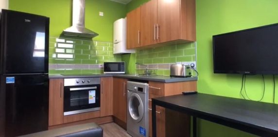 Room in a Shared House, Bramble Street, CV1 - Photo 2