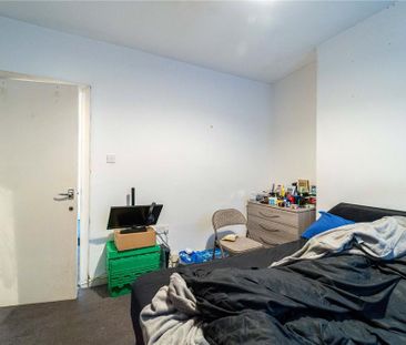 4 bedroom terraced house to rent - Photo 4