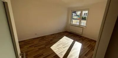 (reserviert) Hochwertige 3 Zimmer Wohnung nahe Yppenplatz - Photo 2