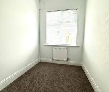 3 bedroom maisonette to rent - Photo 4