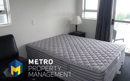 One bedroom, With own ensuite - Photo 3