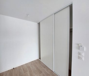 location Appartement T4 DE 84.4m² À POITIERS - Photo 3