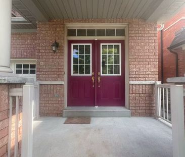 For Lease - 81 Estrella Crescent, Richmond Hill, Ontario - Photo 1