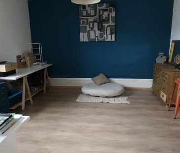 4.5 room apartment with garden and parking space - Photo 5