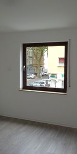 Frisch renovierte Wohnung in zentraler Lage! - Photo 4