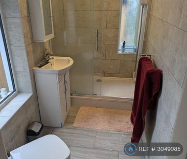 1 bedroom semi-detached house to rent - Photo 4