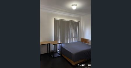 Charming 2-Bedroom House in Woodridge - Coming Soon - Photo 4