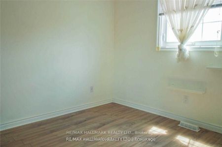 For Lease - 71 Ecclestone Drive Unit# Upper, Brampton, Ontario - Photo 2