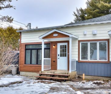 Logement style maison entièrement rénové – Sainte-Justine-de-Newton - Photo 3