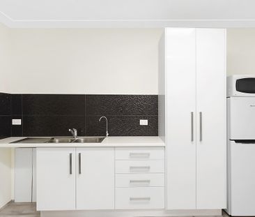 306/41 Crown Street, Wollongong NSW 2500 - Apartment For Rent | Domain - Photo 5