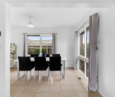 Stylish three-bedroom home - Photo 1