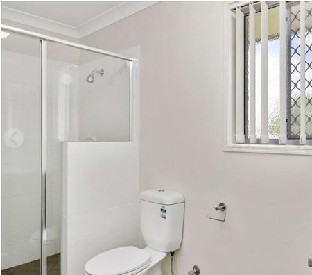 1/4 Catalyst Place, Brassall QLD 4305 - House For Rent | Domain - Photo 4