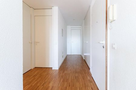 3.5-Zimmerwohnung mit schöner Aussicht - Foto 2