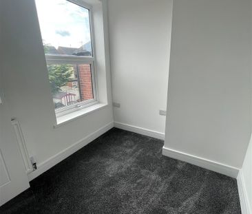 3 bed detached to rent on Ilkeston, Buller Street, DE7 - Photo 2