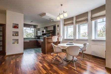 Piękny dom szeregowy na Krzykach 280m działka 485m 8500zł - Photo 5