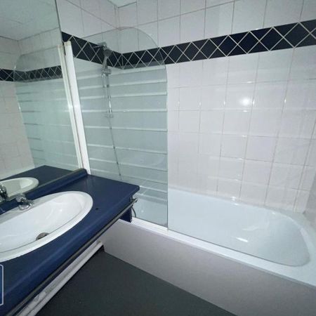 Location Appartement 1 pièce 25m² LYON 3ème - Photo 4