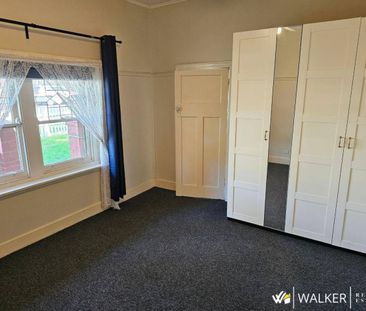 $360.00 per week - Photo 3
