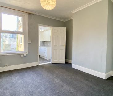 Two Bedroom Terraced House With Ground Floor WC TO LET - Photo 3