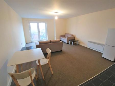 2 bedroom apartment to rent - Photo 4