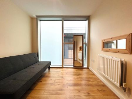 2 bedroom apartment to rent - Photo 3