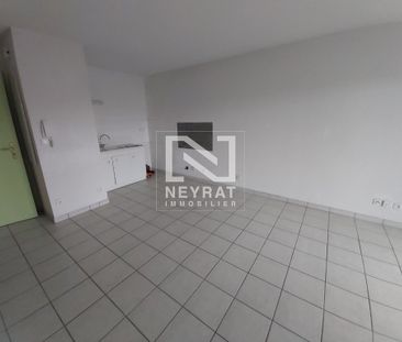 Location Appartement 2 pièces 38m² LE CREUSOT 71200 - Photo 3