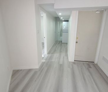 For Lease - 17 Joseph Street, Brampton, Ontario - Photo 5