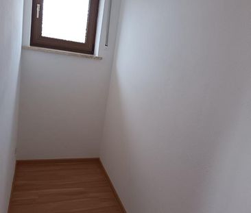 Schöne 3 Zimmer Wohnung in Piesenkofen (Obertraubling) - Photo 1