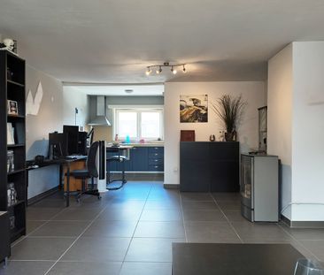Volledig gerenoveerd appartement op wandelafstand van het centrum! - Photo 4