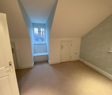 4 bedroom semi-detached house to rent - Photo 6