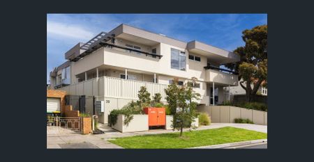Perfect Beachside Pad. - Photo 3