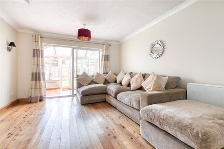 2 bedroom terraced house to rent - Photo 3