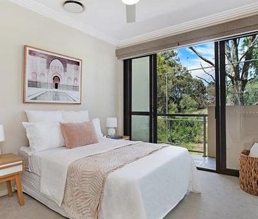 Modern Light-Filled Townhouse Opposite Tuckwell Park - Photo 6