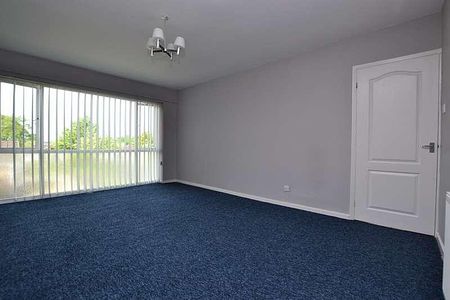 Bedroom First Floor Apartment To Let On Willows Close, Newcastle Upon Tyne, NE13 - Photo 5