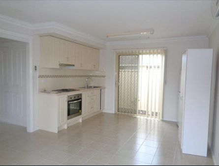 Spacious & Convenient Unit for Lease - Photo 3