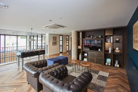 Studio to rent - Photo 5