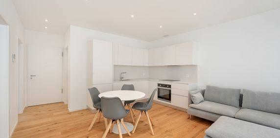 2.5 LOCALI COMPLETAMENTE AMMOBILIATO - Foto 2