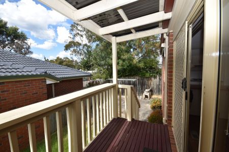 1/A Bathurst Street, Mooroolbark - Photo 2