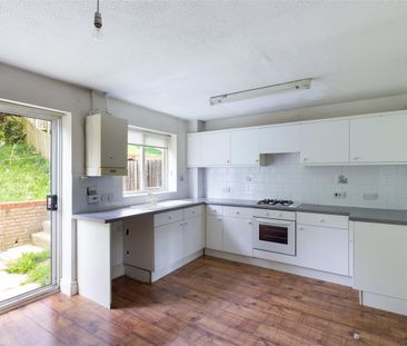 Ploughmans Croft, Bradford, West Yorkshire, BD2 - Photo 3