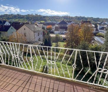 Einfamilienhaus mit Einliegerwohnung - Photo 1