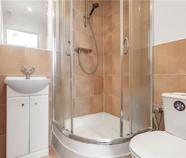 Woking Close, London, SW15 5JZ - Photo 3